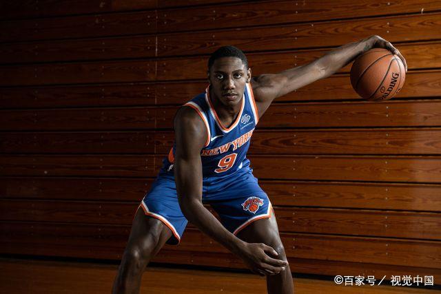 时装周精彩再现：杨幂新发型引关注，李现气质出众，吴昕张婧仪表现亮眼